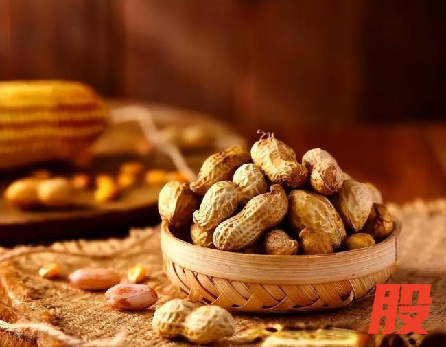 每天吃花生，就等于给血管“大扫除”？ 适量才是关键